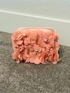 Bath & Body Works Faux Floral Pink Flower Crossbody Purse BNWT